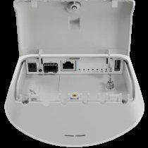 MikroTik mANTBox ax 15s
